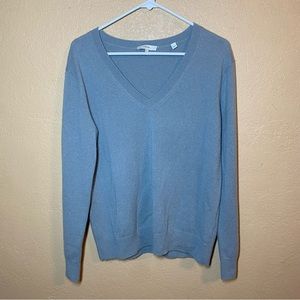 Vince V Neck 100% Cashmere Sweater Size Small